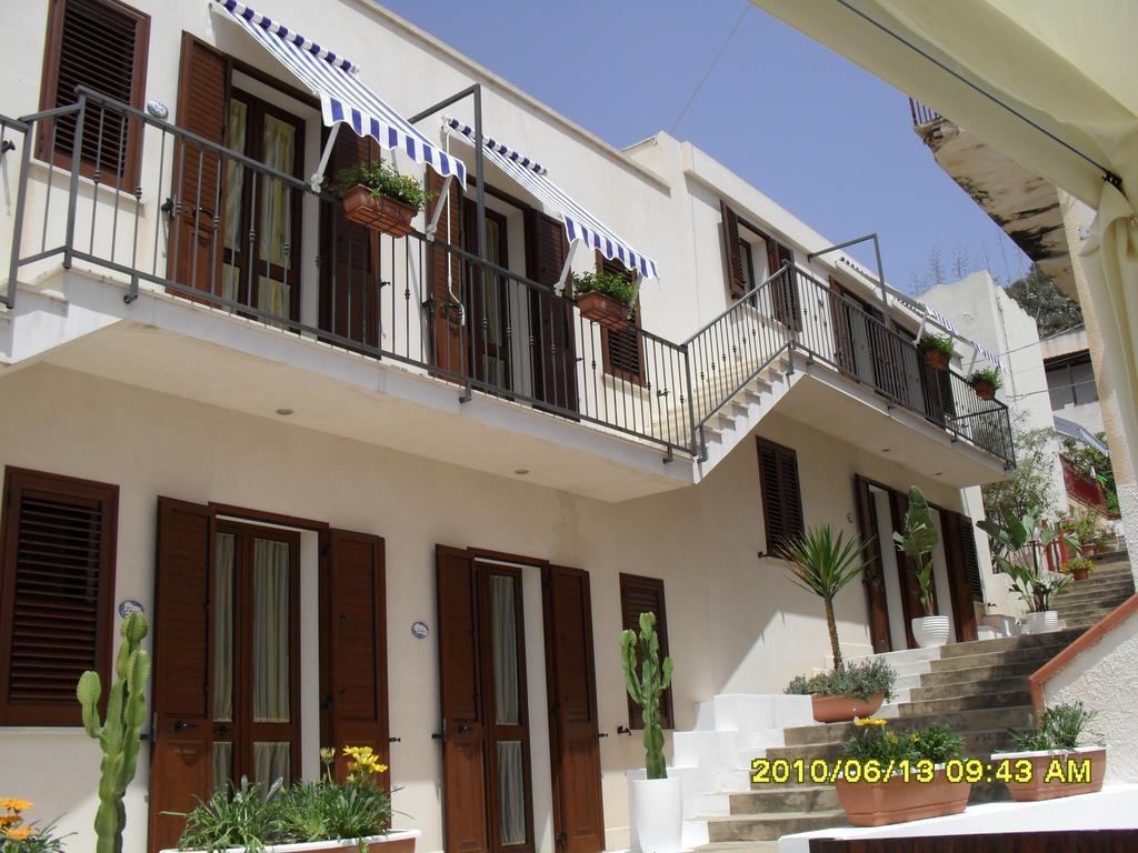 La Plaza Residence Levanzo Exterior photo